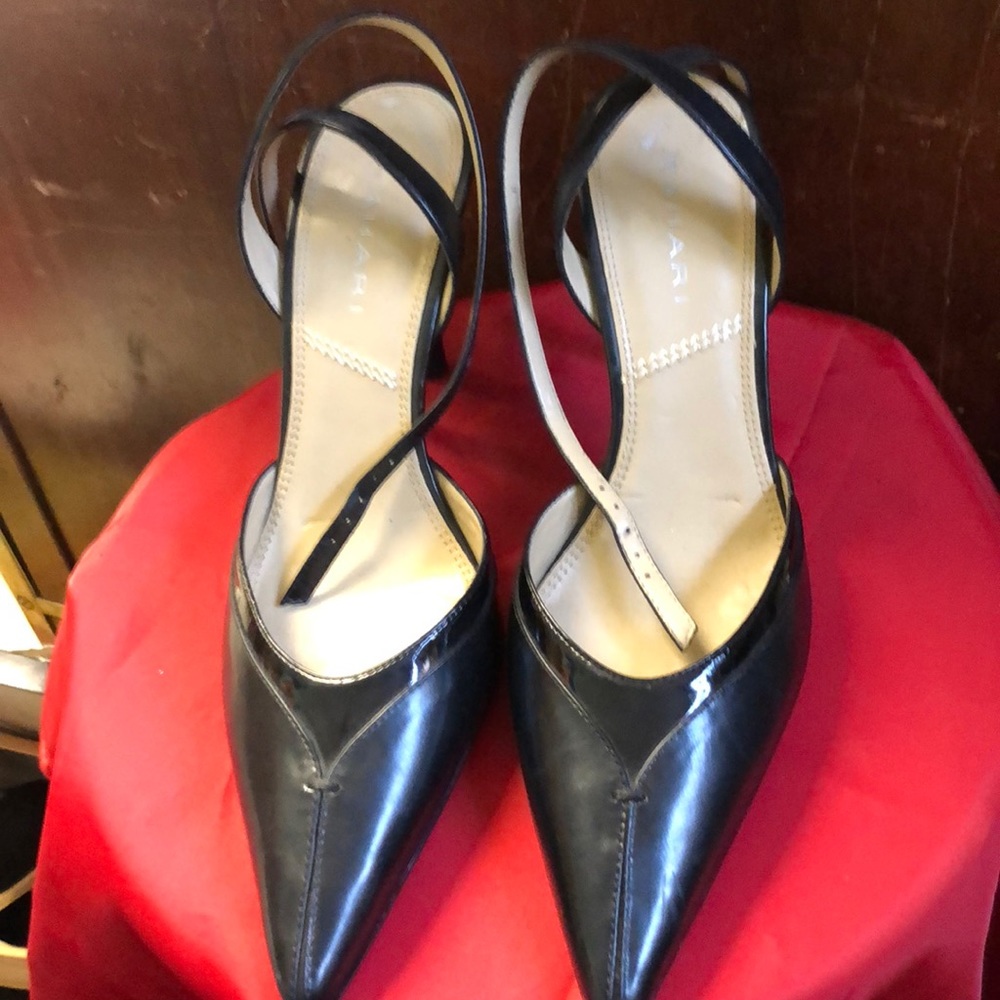 Tahari Designer Slingback